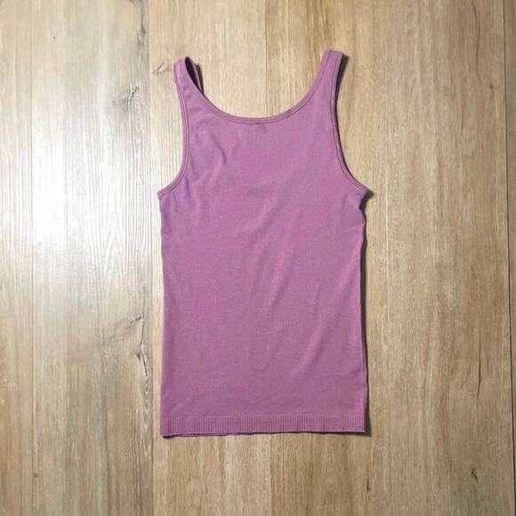 Lululemon Seek Simplicity Tank 2 Ways - Picture 2 of 16